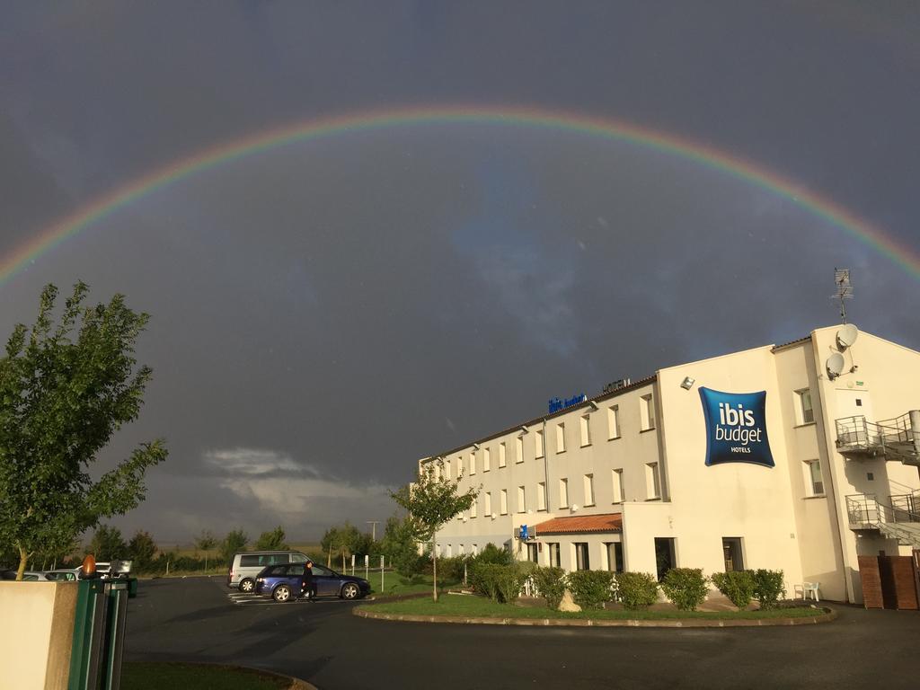 Ibis Budget Niort - La Creche Εξωτερικό φωτογραφία