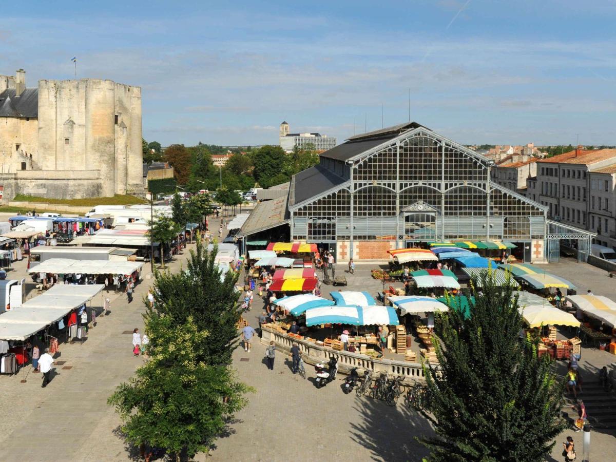 Ibis Budget Niort - La Creche Εξωτερικό φωτογραφία